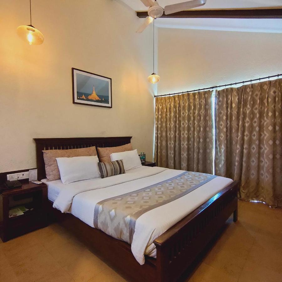 Silverador Resort Thane Exterior foto